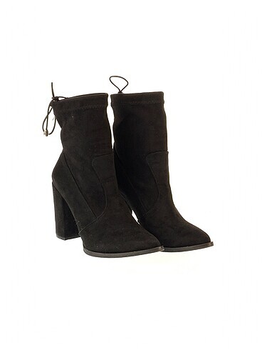Diğer PreLoved Bot %70 İndirimli.