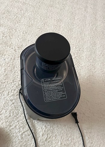 Siyah Elektrikli Meyve Sıkacağı - Görsel 4