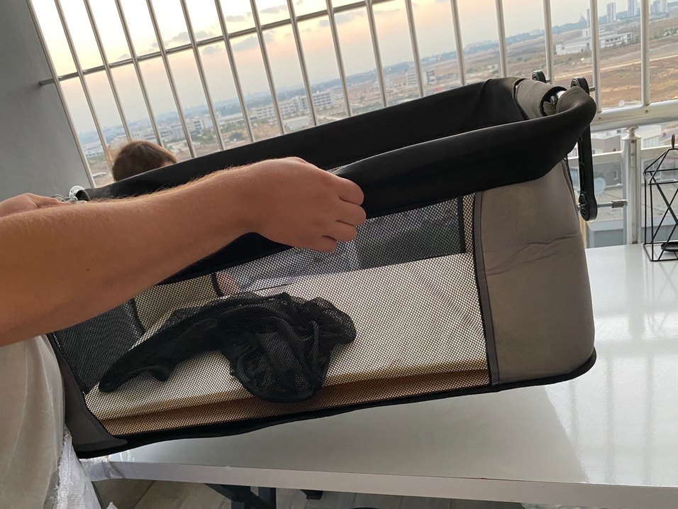 Gri Katlanabilir Bebek Beşiği - Görsel 2