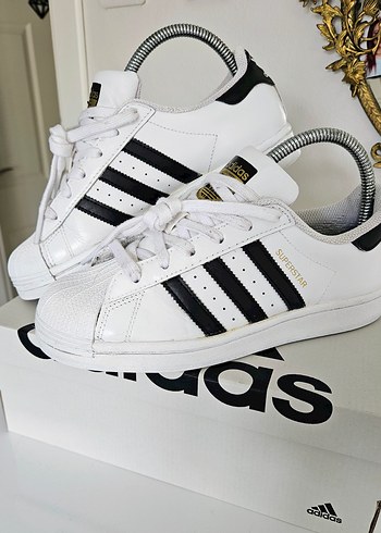 37,5 Beden ORJINAL ADIDAS SUPERSTAR 37.5 NUMARA.