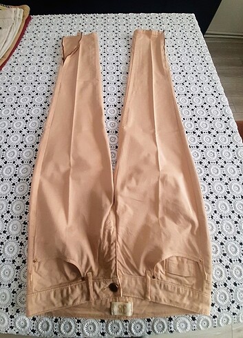 ORJ. ZARA 38 PANTOLON Likrali .Pacalari FERMUARLİ