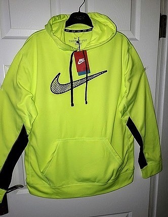 l Beden ORJ.NIKE L SIZE THERMA FIT SWEATSHIRT en= 57 boy =75 cm.