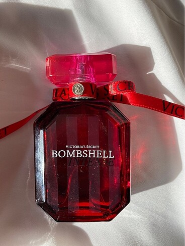 Victoria?s Secret Bombshell