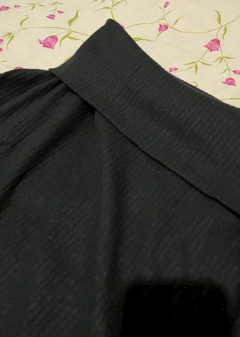 drapeli uzun kollu omzu düşük bluz - Görsel 2