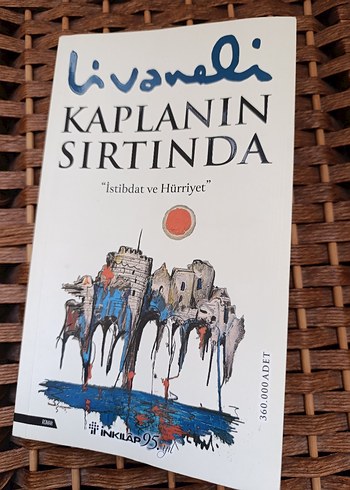 Kaplanın Sırtında - Zülfü Livaneli
