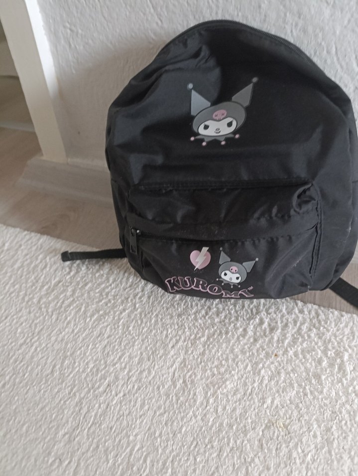 Siyah Çocuk Çantası - Görsel 2