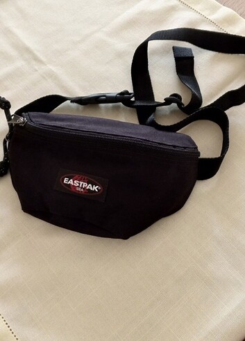  Beden Eastpak orjinal çanta