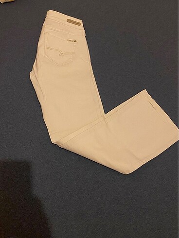 Mavi JEANS beyaz pantolon