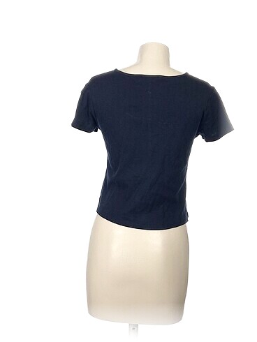 s Beden Diğer T-shirt %70 İndirimli.