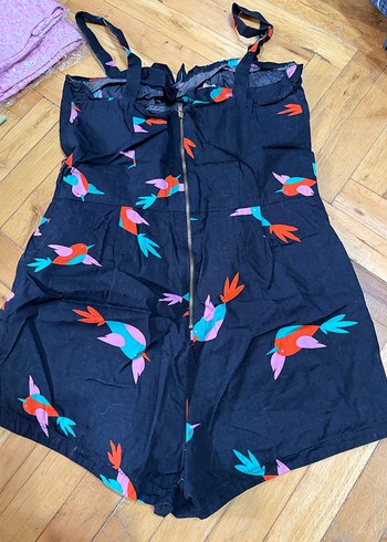 Çok Renkli Baskılı Kısa Tulum - Görsel 3