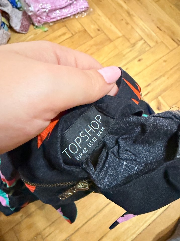 Çok Renkli Baskılı Kısa Tulum - Görsel 4