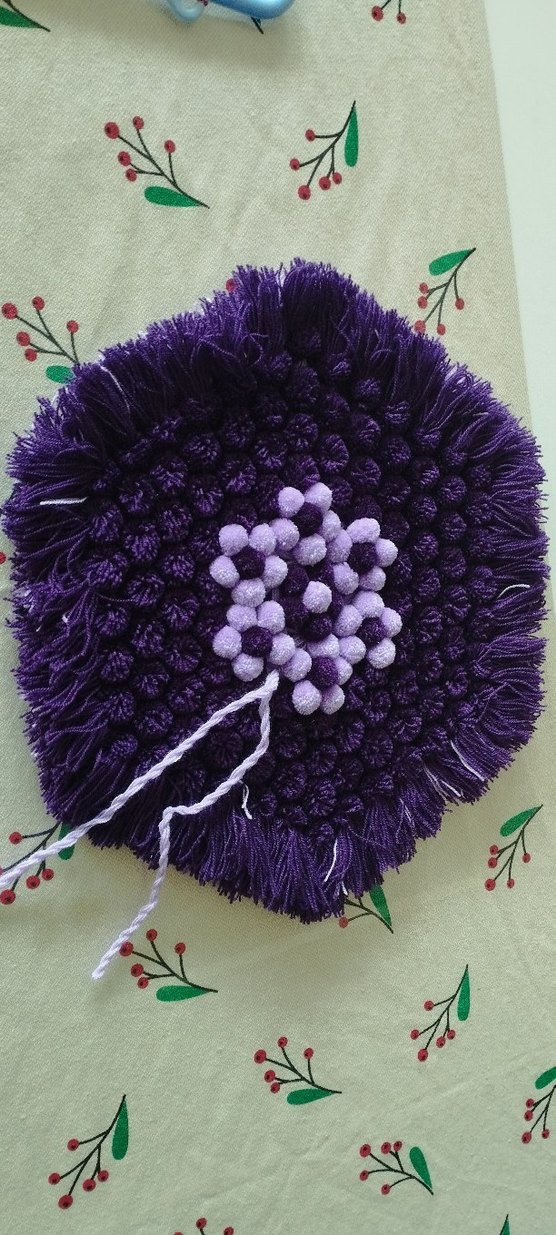 El emeği sıfır, ponpon detaylı Renkli Nakışlı Mor banyo lif - Görsel 2