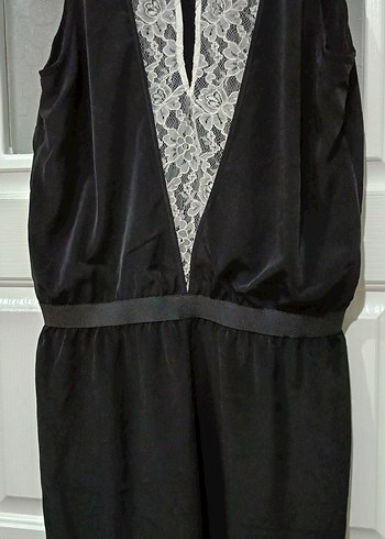 SPAZİO SIRTI DANTEL DETAYLI SİYAH  SATEN Mini Tulum - Görsel 8