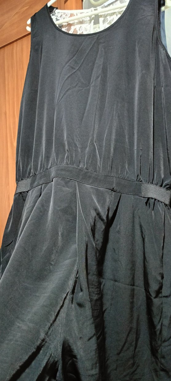 SPAZİO SIRTI DANTEL DETAYLI SİYAH  SATEN Mini Tulum - Görsel 2