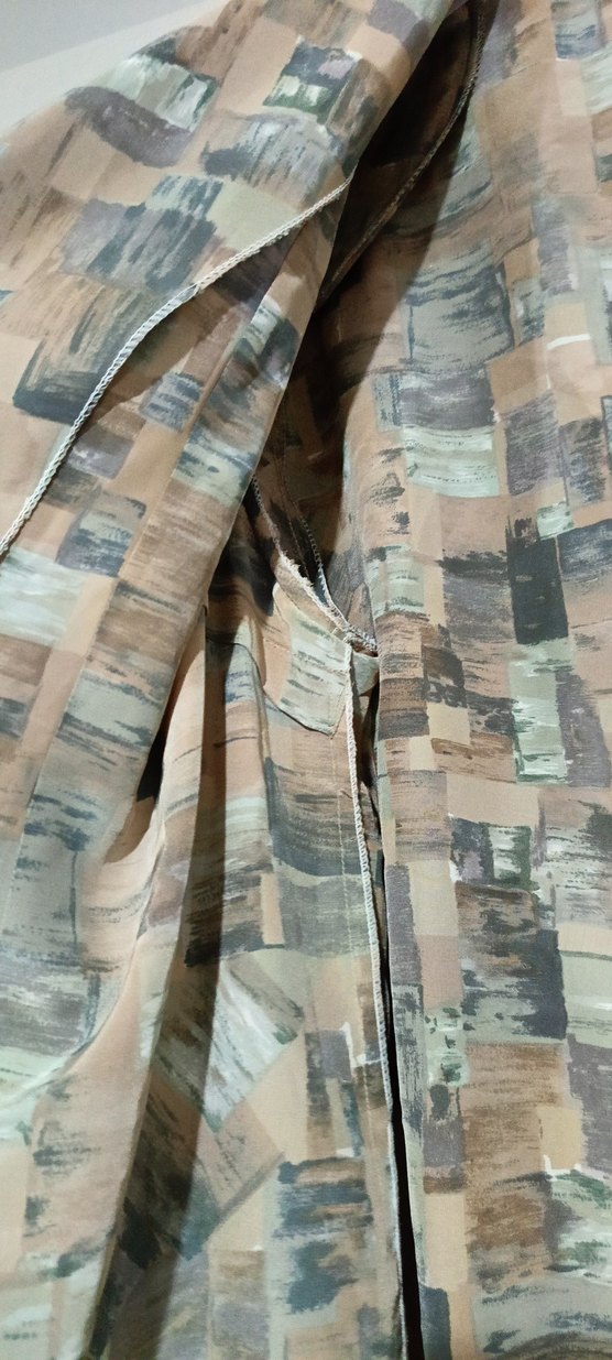 Vintega saten Düğmeli Kamuflaj Desenli Uzun Kadın Gömlek - Görsel 4