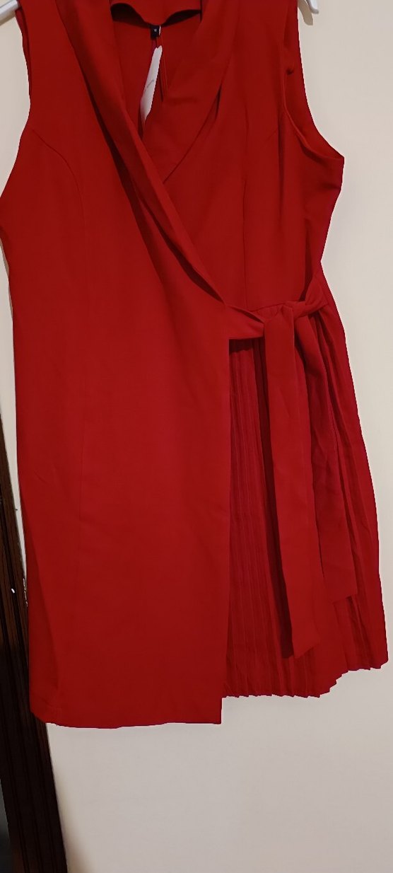 Kırmızı Midi Kolsuz Ofis Elbisesi - Görsel 4