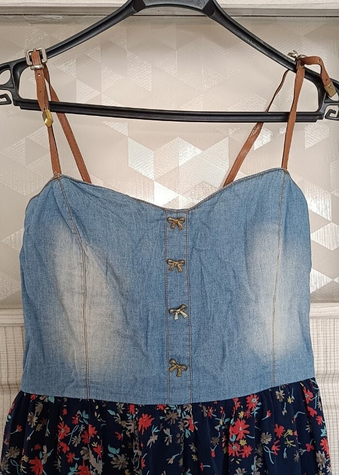 Üstü kot altı çiçekli 40 beden uzun elbise  - Görsel 2