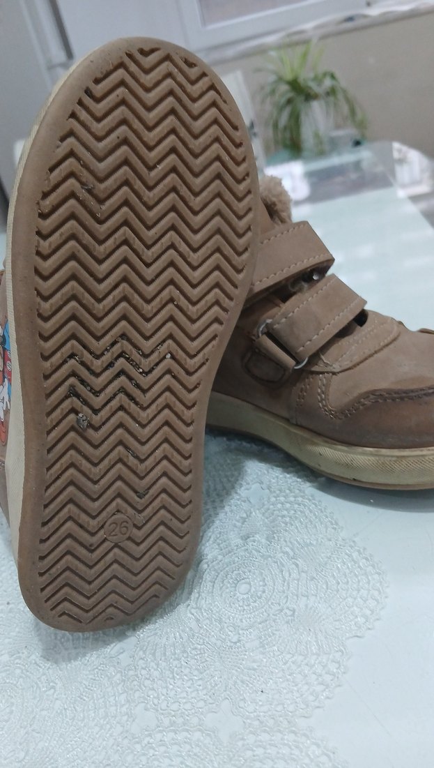 Erkek Çocuk Renkli Kaydırmaz Terlik - Görsel 2