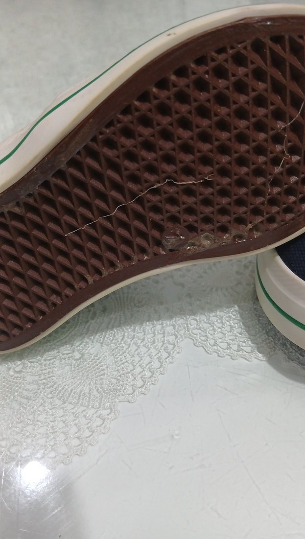 Kız Çocuk Beyaz Nakışlı Cırt Cırtlı Terlik - Görsel 3