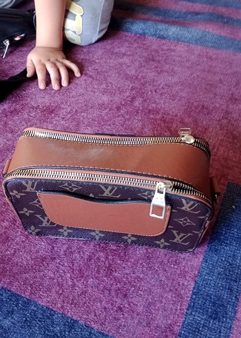 Kilitli Fermuarlı Kahverengi Deri Kadın Portföy Çanta - Görsel 2