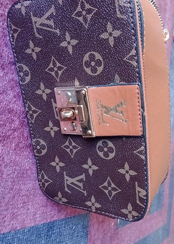 Kilitli Fermuarlı Kahverengi Deri Kadın Portföy Çanta - Görsel 3