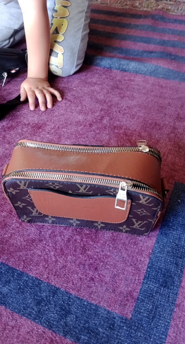 Kilitli Fermuarlı Kahverengi Deri Kadın Portföy Çanta - Görsel 2