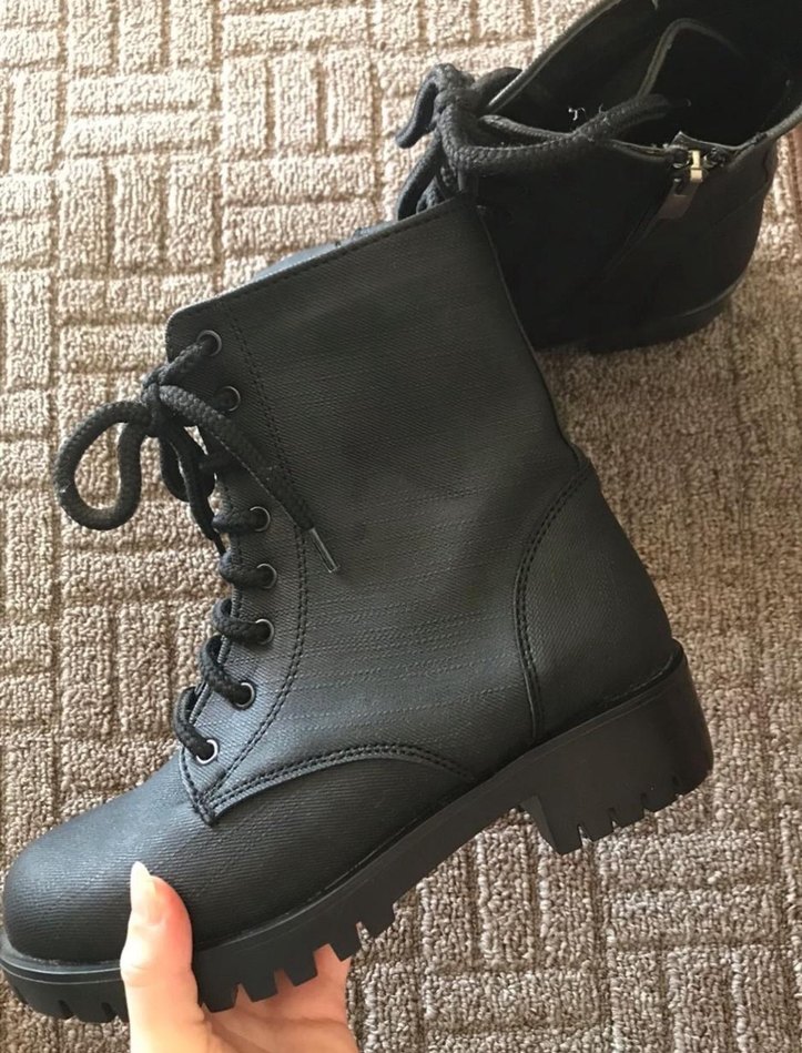 Düz Siyah Deri Kadın Botu - Görsel 2