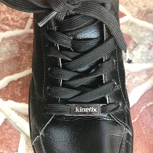 38 Beden siyah Renk Kinetix ayakkabı