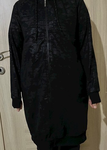 Siyah Midi Uzunlukta Rahat Kesim Ceket - Görsel 2