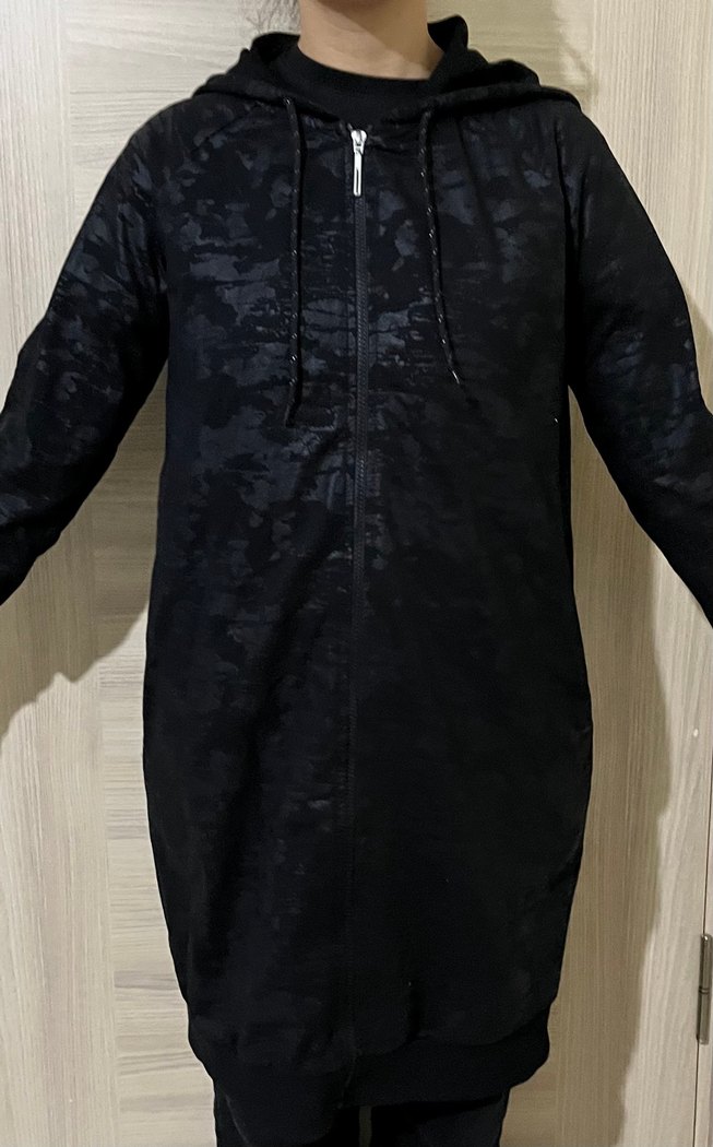 Siyah Midi Uzunlukta Rahat Kesim Ceket - Görsel 4