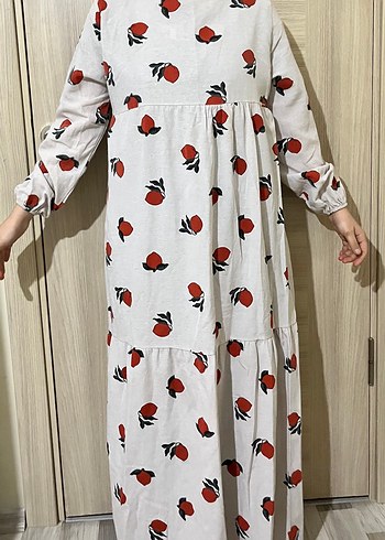 Beyaz Baskılı Uzun Salaş Kadın Elbise - Görsel 2