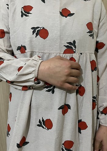 Beyaz Baskılı Uzun Salaş Kadın Elbise - Görsel 5