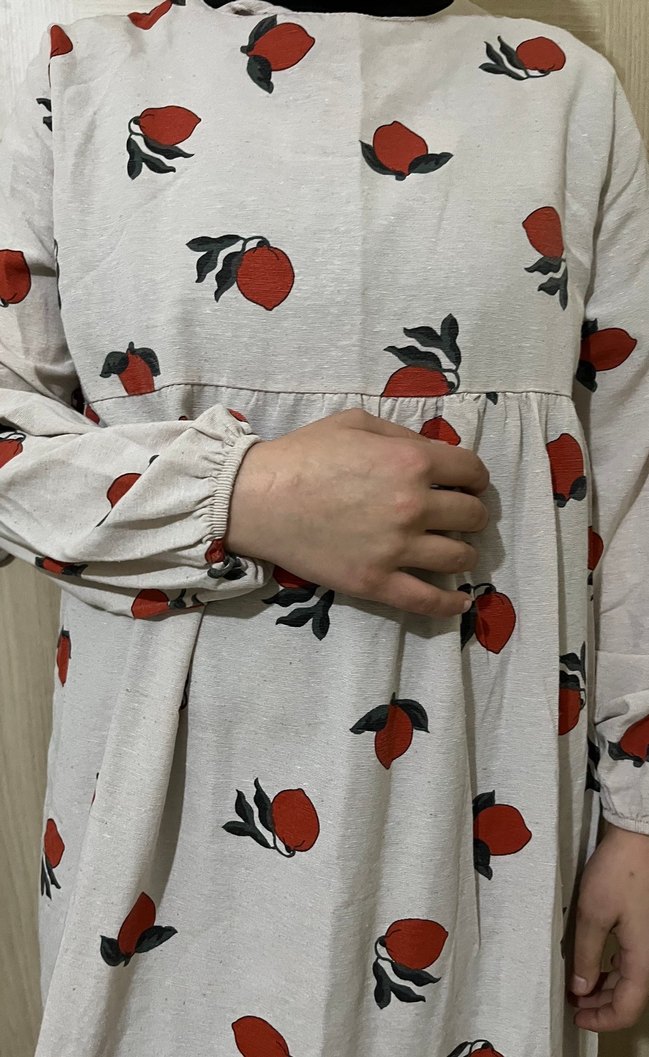 Beyaz Baskılı Uzun Salaş Kadın Elbise - Görsel 5