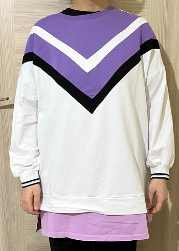 Mor ve Beyaz Renkli Oversize Sweatshirt - Görsel 4