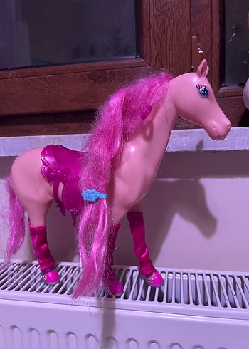 Pembe At Figürü Oyuncak
