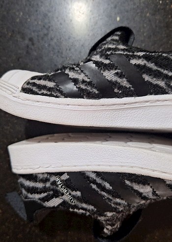 21 Beden siyah Renk Adidas Süperstar