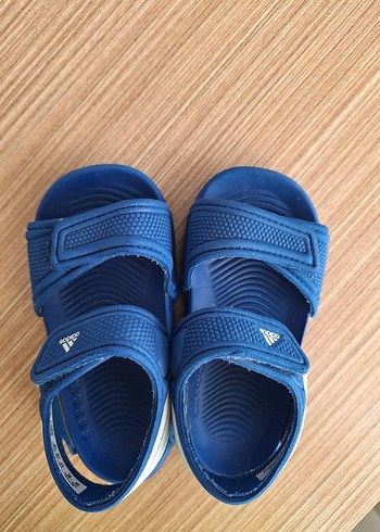 Adidas Mavi Erkek Çocuk Cırt Cırtlı Terlik