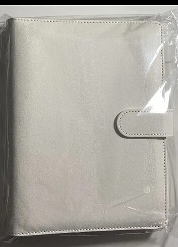 Beyaz A5 macaron binder