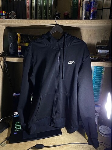nike kapüşonlu sweatshirt