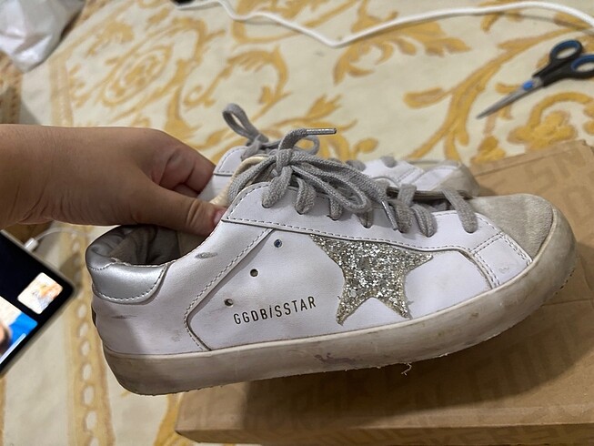 Golden goose