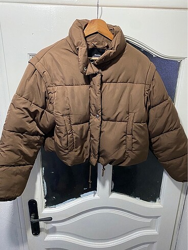 Bershka mont