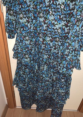 Fırfırlı abiye elbise - Görsel 7