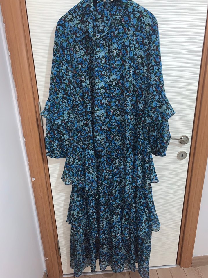 Fırfırlı abiye elbise - Görsel 2