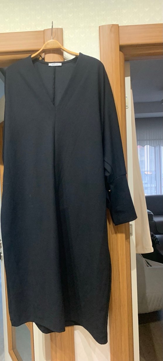 V Yaka Siyah Uzun Kollu Triko Elbise - Görsel 2