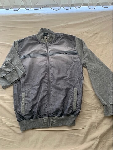 Adidas sweat