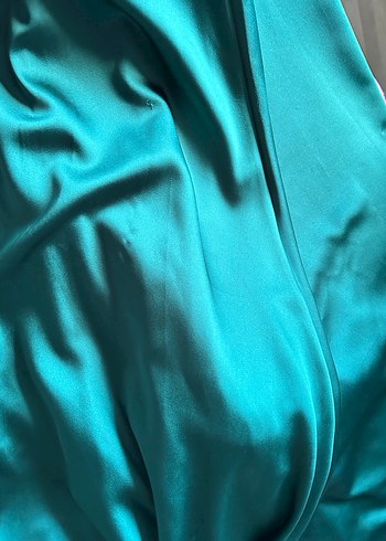 Kadın Yeşil Uzun Salaş Saten Elbise - Görsel 3