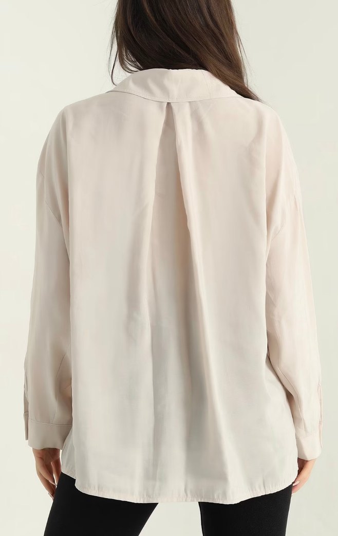 Bej V Yaka Kadın Gömlek - Görsel 3