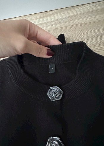 36 Beden siyah Renk Marka muadil hırka