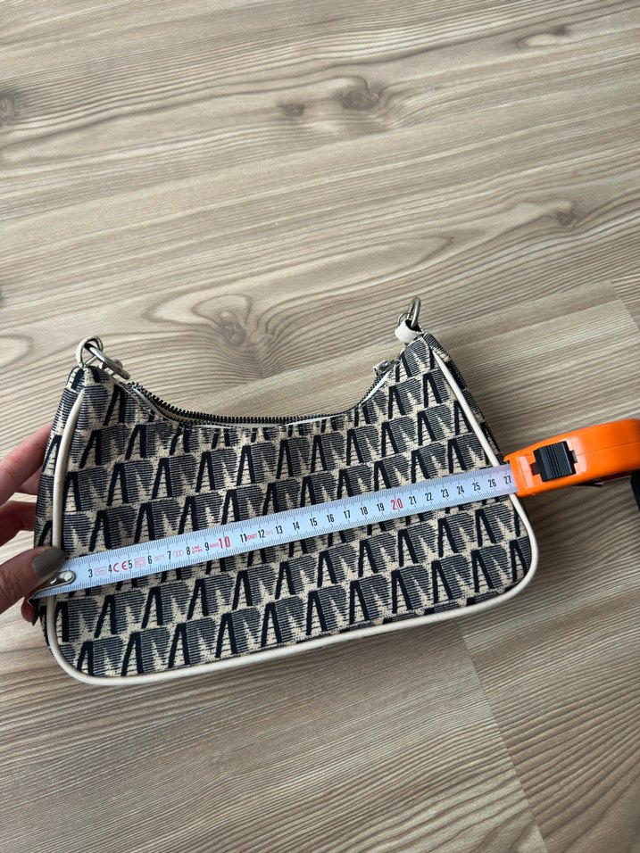 Marka muadili askılı çanta - Görsel 5