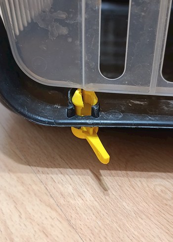 Sarı Renkli Taşınabilir Evcil Hayvan Taşıma Kabı - Görsel 5